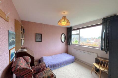IMG_8778 new bedroom 2.JPG