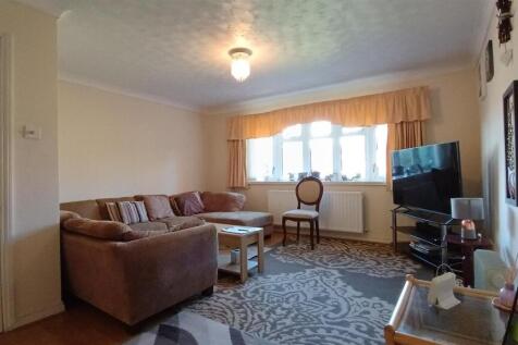 Living Room.jpg