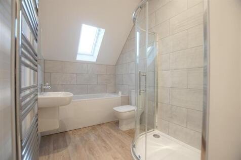 The Barn Bathroom