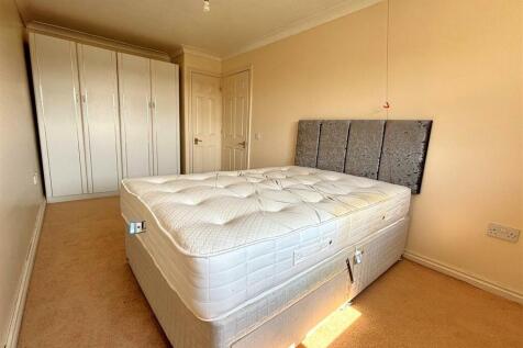 bedroom reverse
