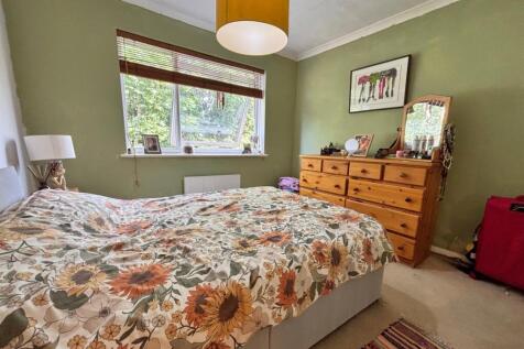 bed 1