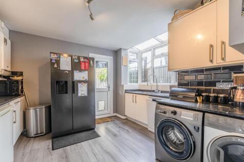 Kitchen reverse