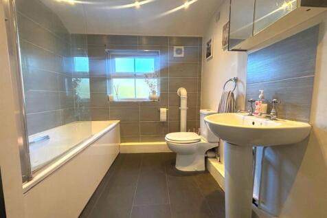 55 cpr bathroom new.jpg