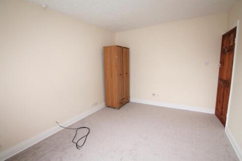 Bedroom&#43;One