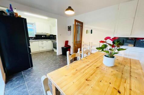 Kitchen Diner.1.jpg