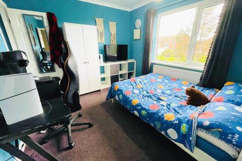 Bedroom Two.1.jpg
