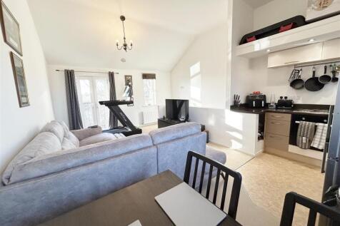 Open Plan Living Dining Area