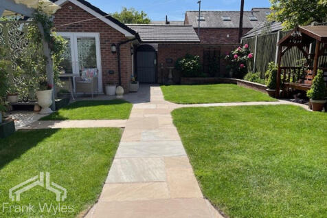 NEW GARDEN PHOTO 1