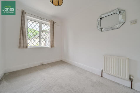 Sixth Bedroom