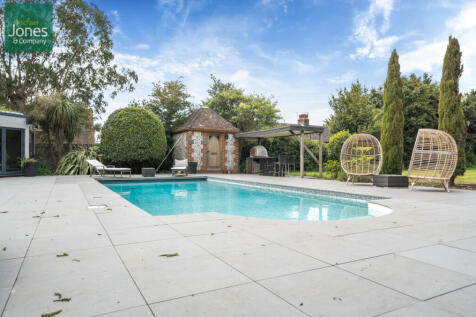 Swiming Pool