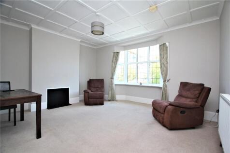 Living/Dining Area