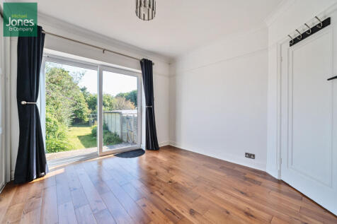Main Bedroom