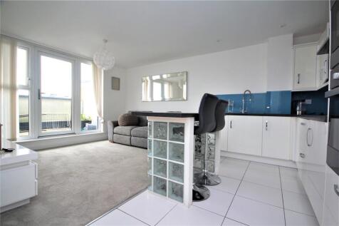 Kitchen/Living Area