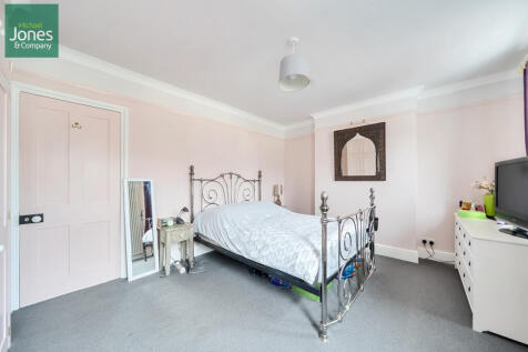 Main Bedroom
