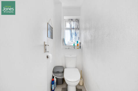 Seperate Toilet