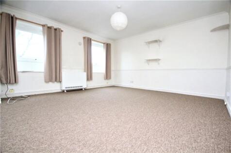 Living / Dining Area