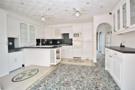 Kitchen/Breakfast Rm