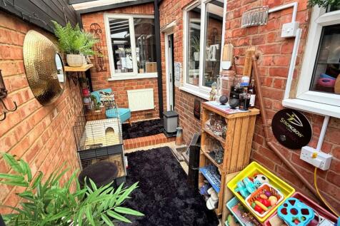 Property Image 4