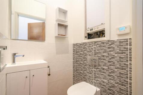 5-Cadoxton-Place-1018.jpg