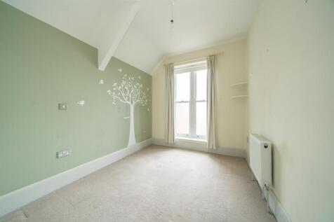 5-Cadoxton-Place-1006.jpg