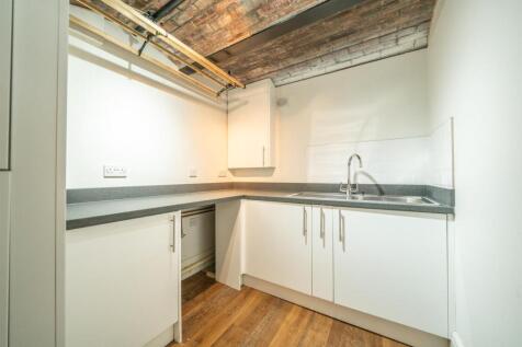 5-Cadoxton-Place-1019.jpg
