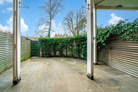 5-Cadoxton-Place-1021.jpg
