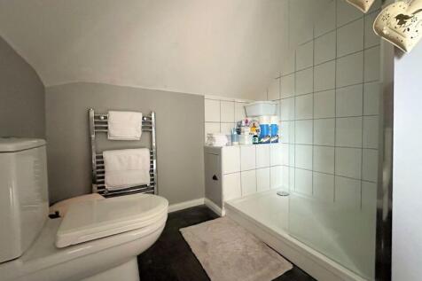 En Suite Shower Room