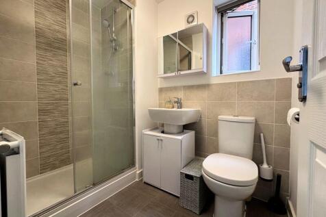 En Suite Shower Room