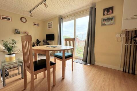 Dining/Family Area