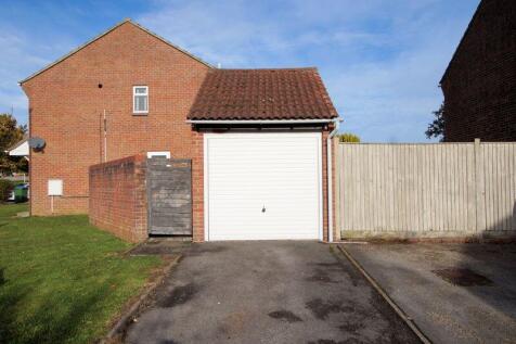 Garage &amp; Parking