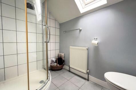 En Suite Shower Room