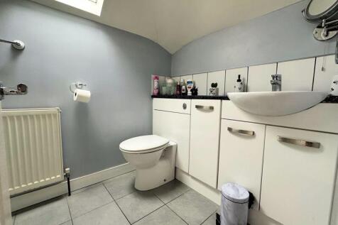 En Suite Shower Room
