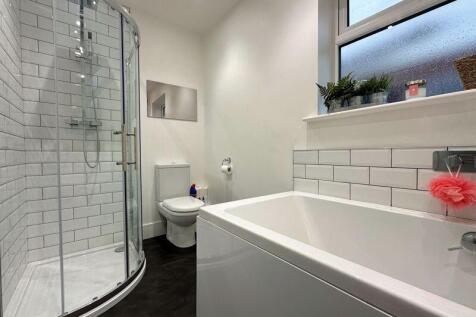 Ground Floor Bath &amp; Shower Room