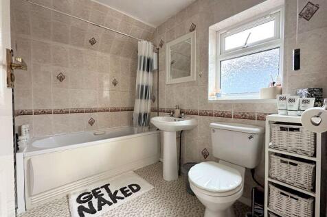 En Suite Bathroom