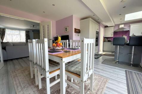 Kitchen/Dining/Family Room