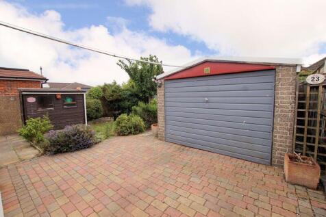 Garage/Workshop