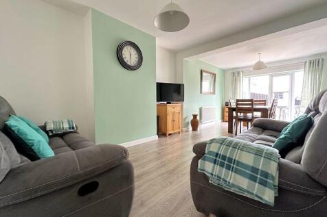 Family/Dining Area