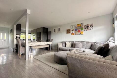 Lounge/Diner/Kitchen
