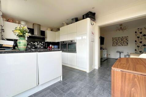 Kitchen/Diner/Lounge