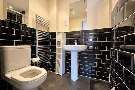 En Suite Shower Room