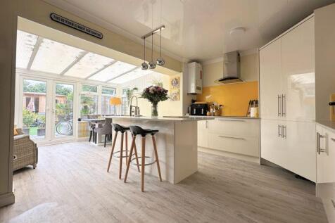 Kitchen/Dining/Family Room