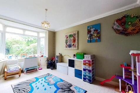 PLAY ROOM
