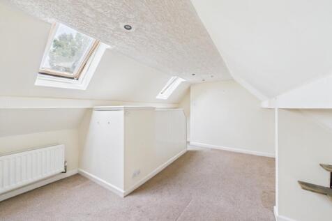 ATTIC ROOM