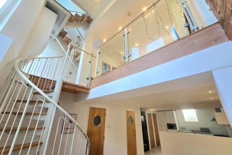 Property Image 9