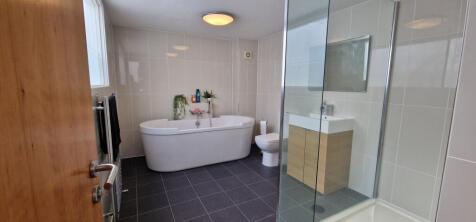 BATROOM
