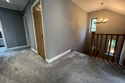 FIRST FLOOR - LANDING