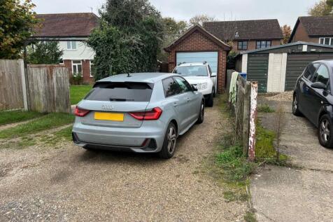 single garage and driveway