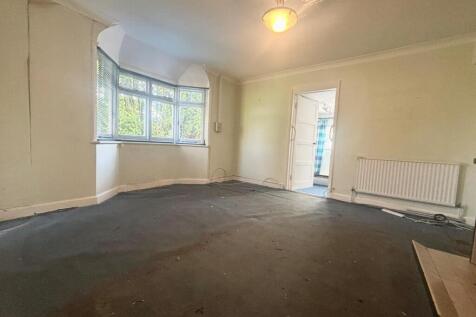reception room left.jpg
