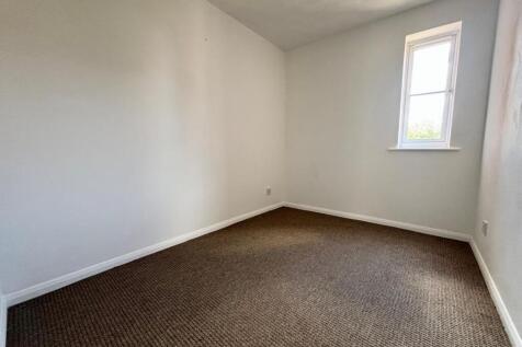 bedroom two.jpg