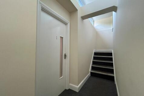 COMMUNAL HALLWAY